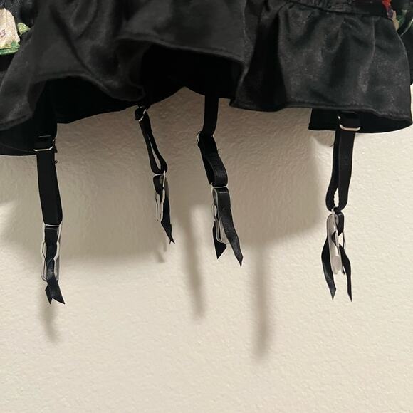 Victoria's Secret Teddy Bodysuit Black Ruffled Sheer Multicolored Bows 34C - Picture 5 of 8